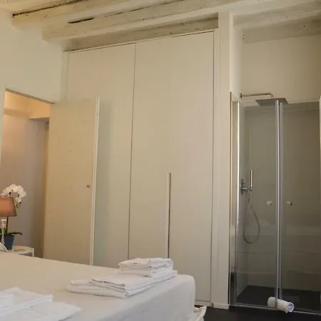 Apartamento Corso Garibaldi White Blue Suite *